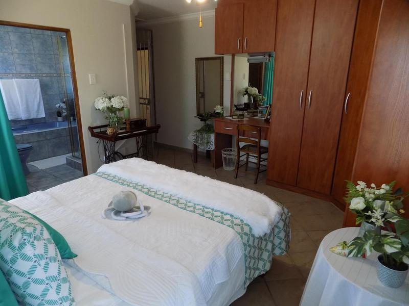 5 Bedroom Property for Sale in Tergniet Western Cape